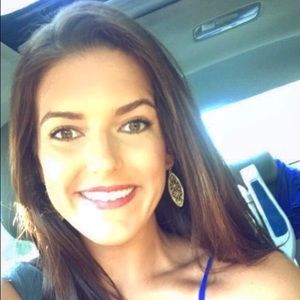 Meet your Posher, Jenna